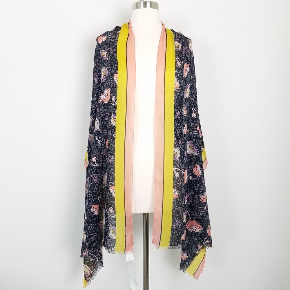 Loft The Long Scarf Tulip Heart Wrap